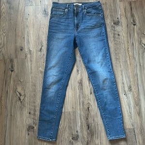 Levi’s MILE HIGH SUPER SKINNY WOMEN'S JEANS- 30